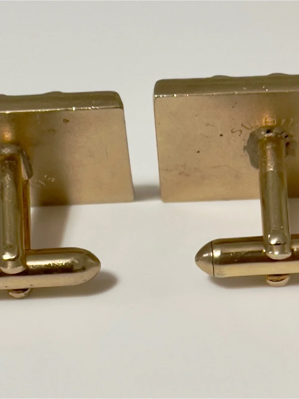 Vintage Swank Art Deco Chevron Men’s Cufflinks Rectangle Textured Gold Tone